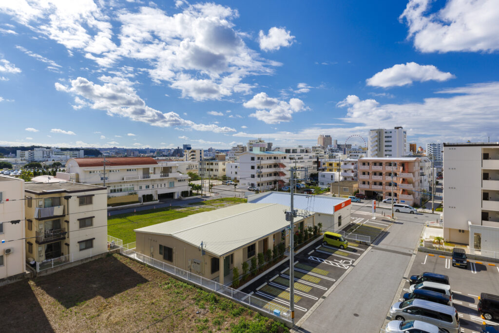 バルコニーからの景色 (503号室)
